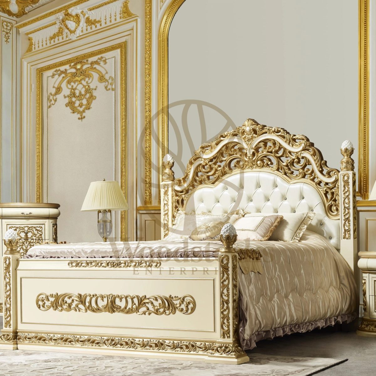 Teak Hand-Carved Gold 5-Piece King Size Bed, King Size Bed