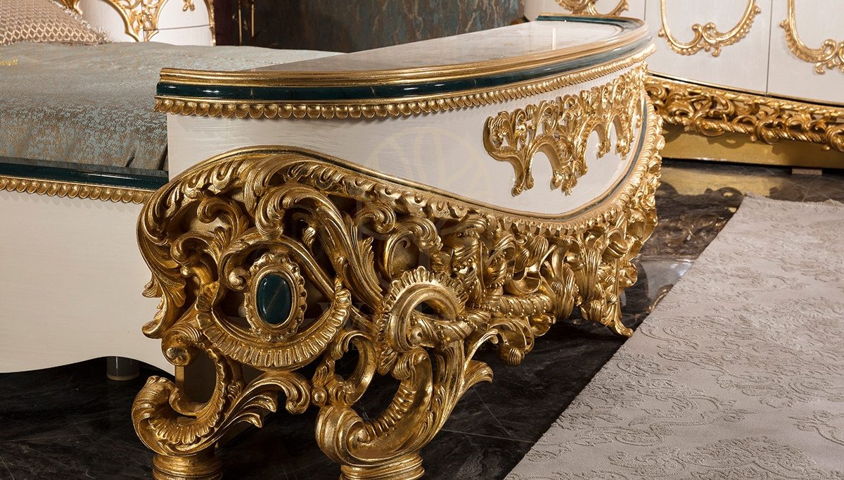 Royal Zumra Gold Leaf Hand Carved Teak King Size Bed, Saharanpur, view 5