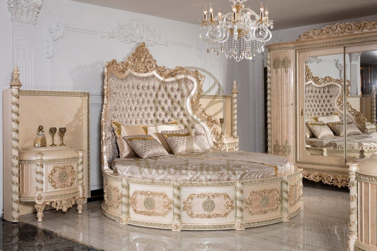 Teak Palace Cream and Gold 4-Piece King Size Bed, view 2