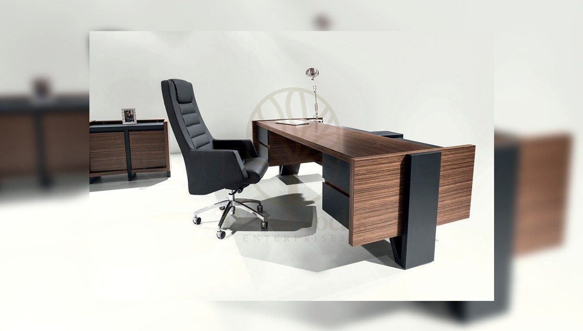 Luxury Vento Handcrafted Teak Office Table, Saharanpur, Office & Study Table
