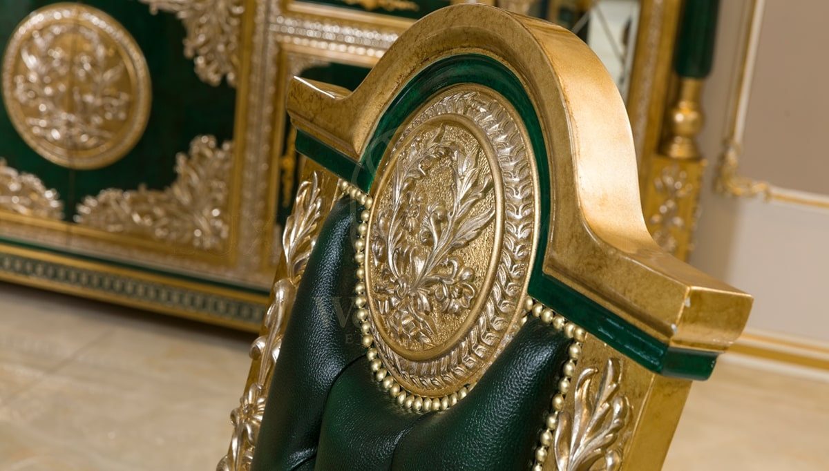 Royal Saheste Green Hand Carved Teak Dining Table Set, Saharanpur, view 5