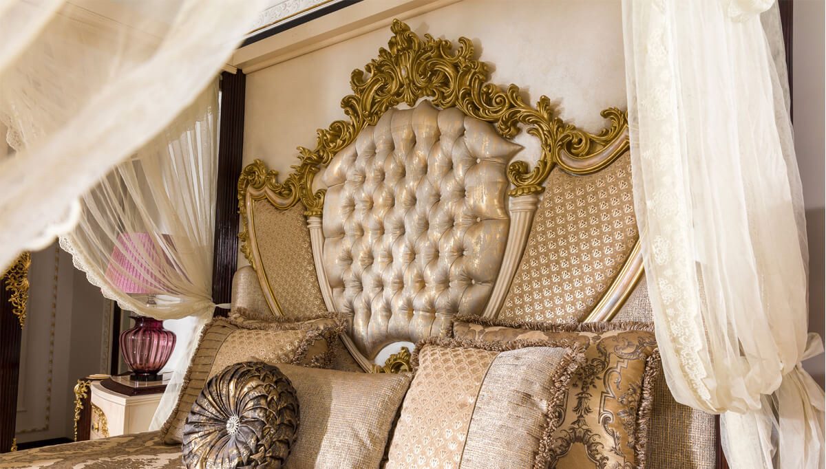 Royal Beril Hand Carved Teak Four Poster Bed, Saharanpur, view 6