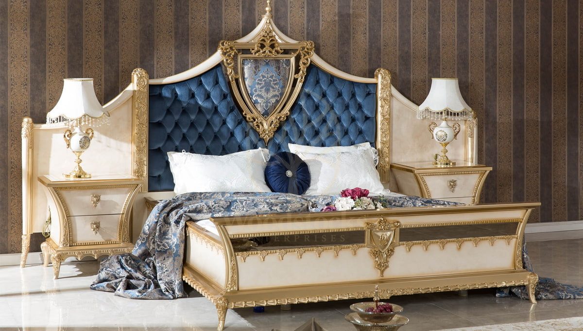 Royal Tuvalya Cream Hand Carved Teak King Size Bed, Saharanpur, view 3