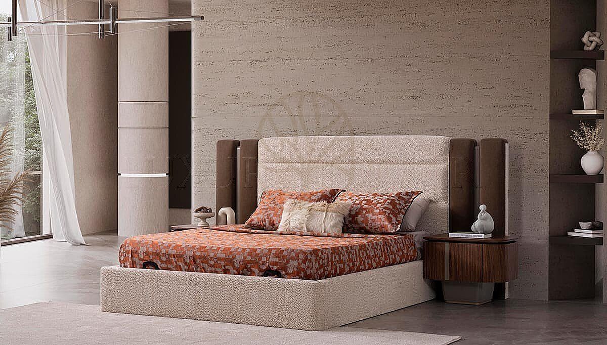 Luxury Diamond Handcrafted Teak King Size Bed, Saharanpur, view 3