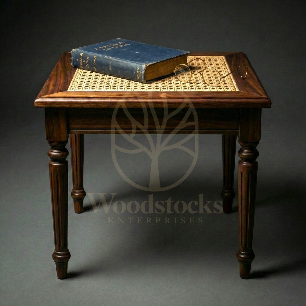 Luxury Teak Calcutta Reading Room Side Table, Saharanpur, End Table / Corner Table