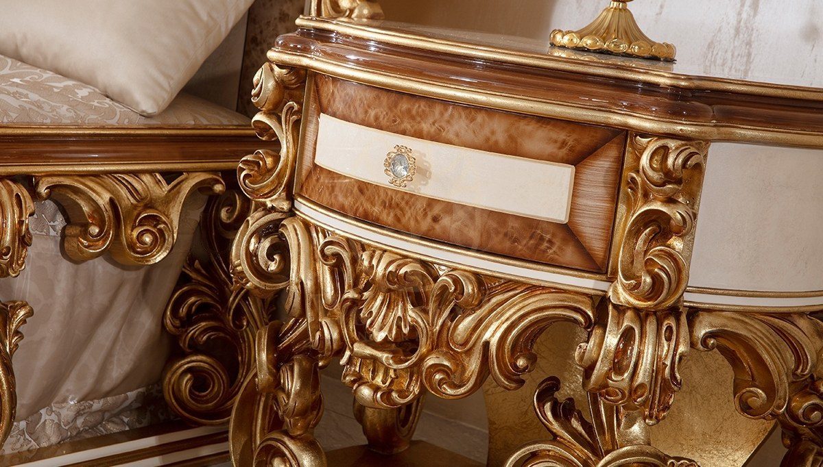 Royal Sultan Hand Carved Teak King Size Bed, Saharanpur, view 6