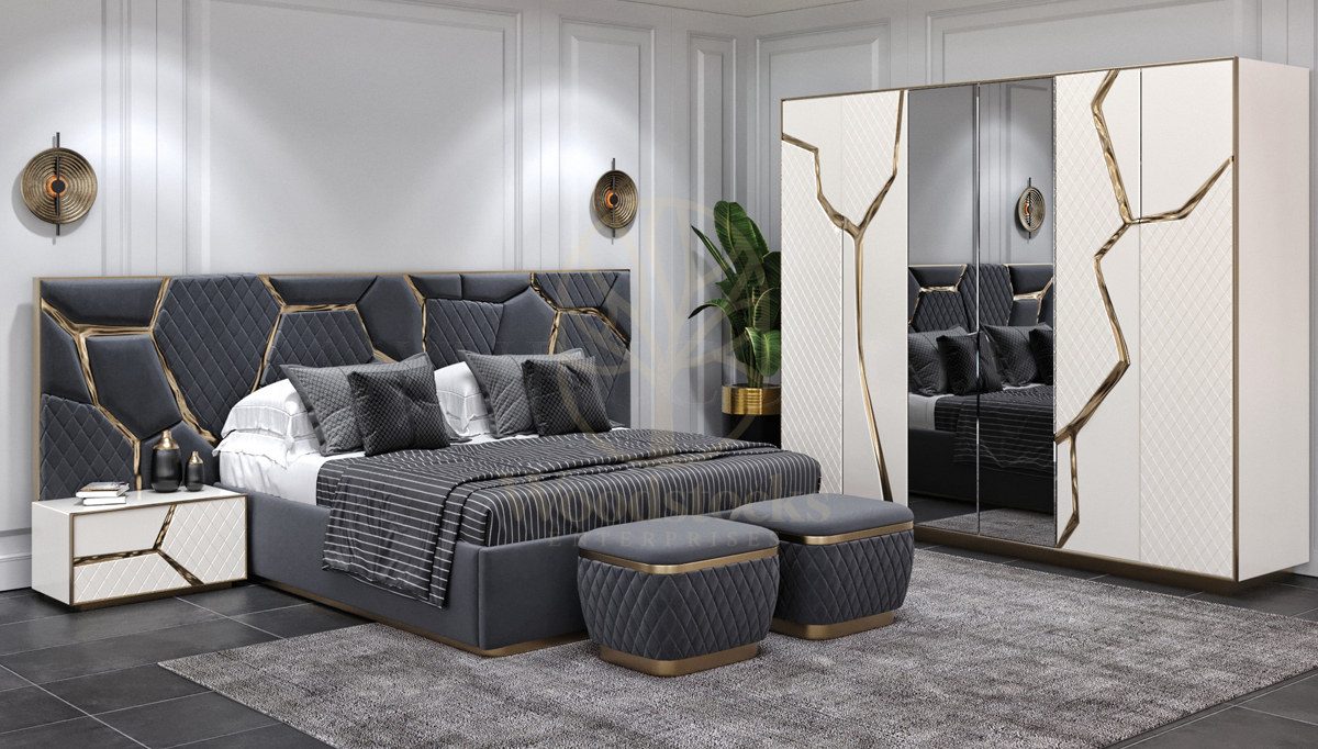 Luxury Bentley Handcrafted Teak King Size Bed, Saharanpur, view 6