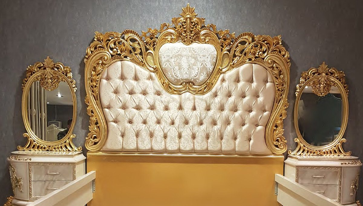 Royal Lapseki Hand Carved Teak King Size Bed II, Saharanpur, view 5
