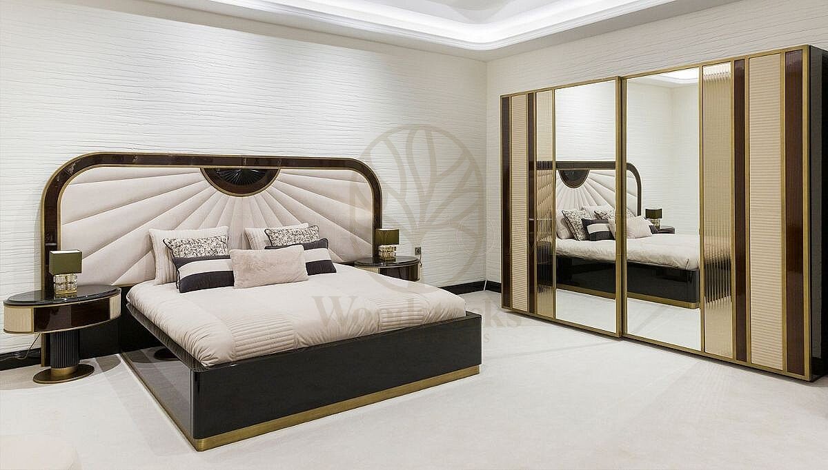Luxury Nerion Handcrafted Teak King Size Bed, Saharanpur, King Size Bed