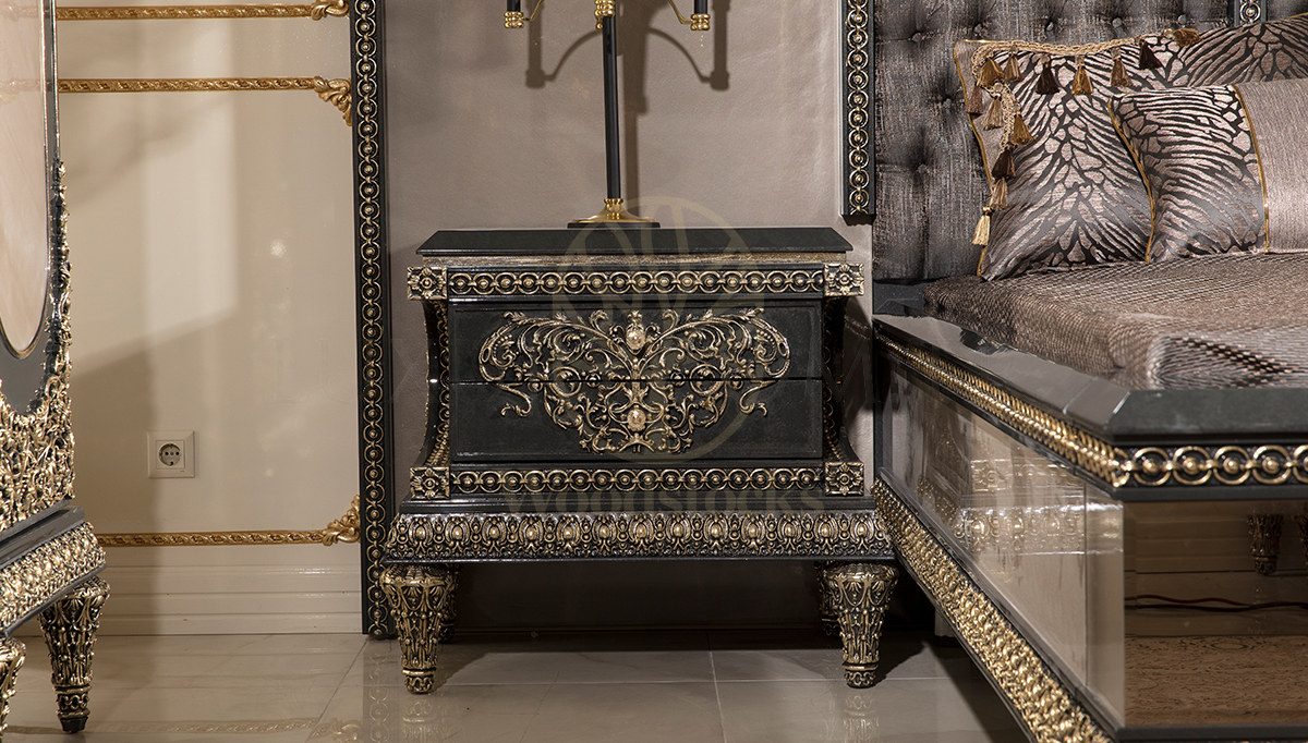 Royal Kraft Black Hand Carved Teak King Size Bed, Saharanpur, view 8