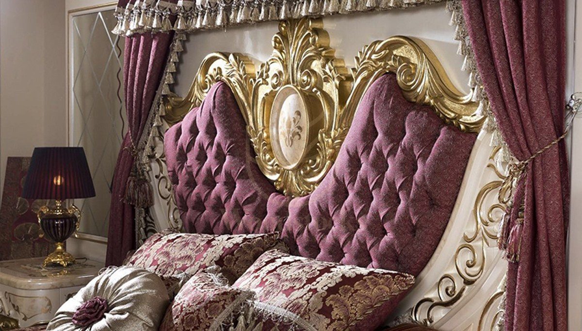 Royal Safir Cream Hand Carved Teak King Size Bed, Saharanpur, view 2