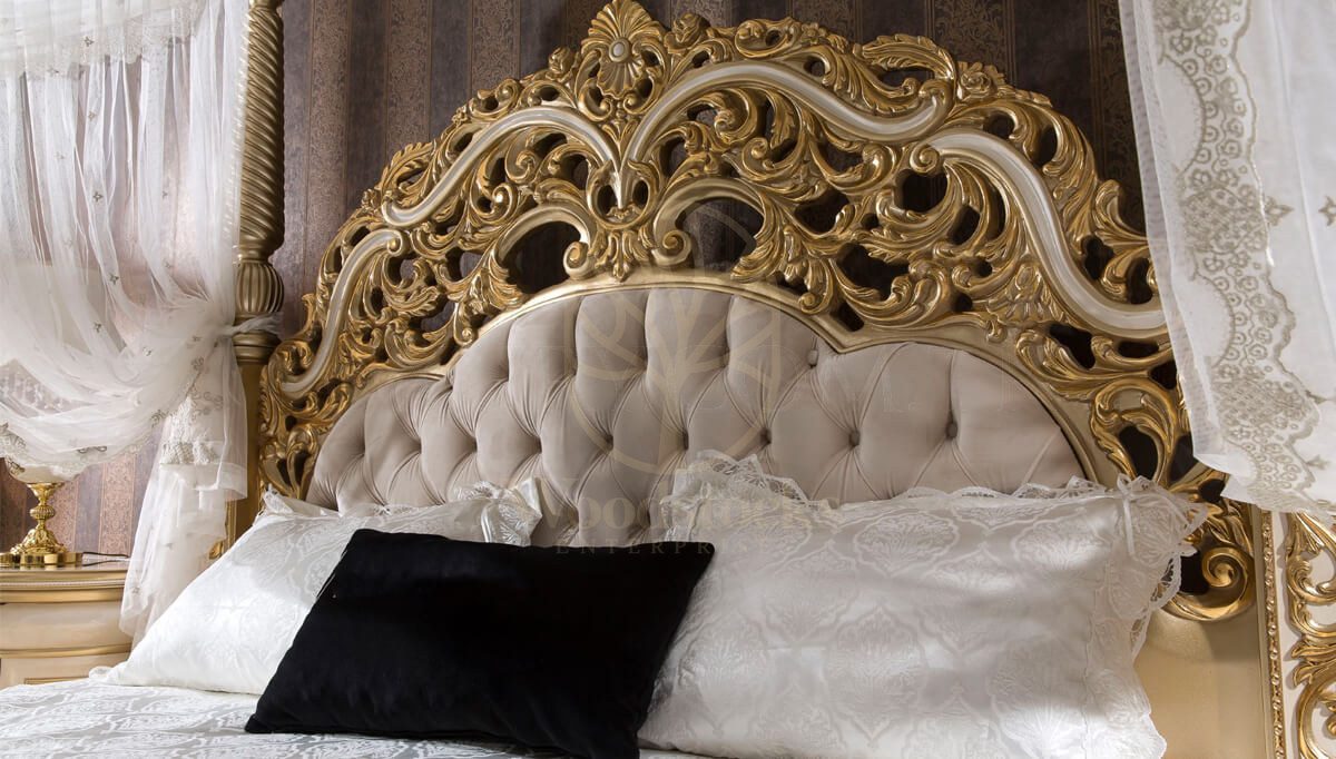 Royal Harzemsah Cream Hand Carved Teak King Size Bed, Saharanpur, view 3
