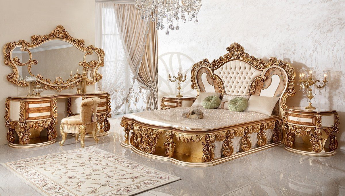 Royal Sultan Hand Carved Teak King Size Bed, Saharanpur, King Size Bed