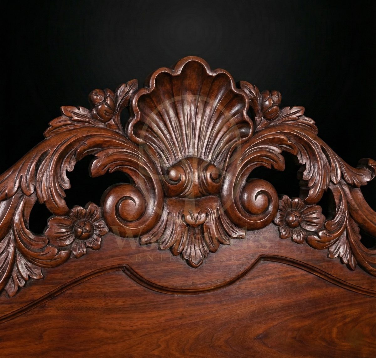 Royal Hand Carved Teak Indo-Regency Heirloom Bed, Saharanpur, view 4