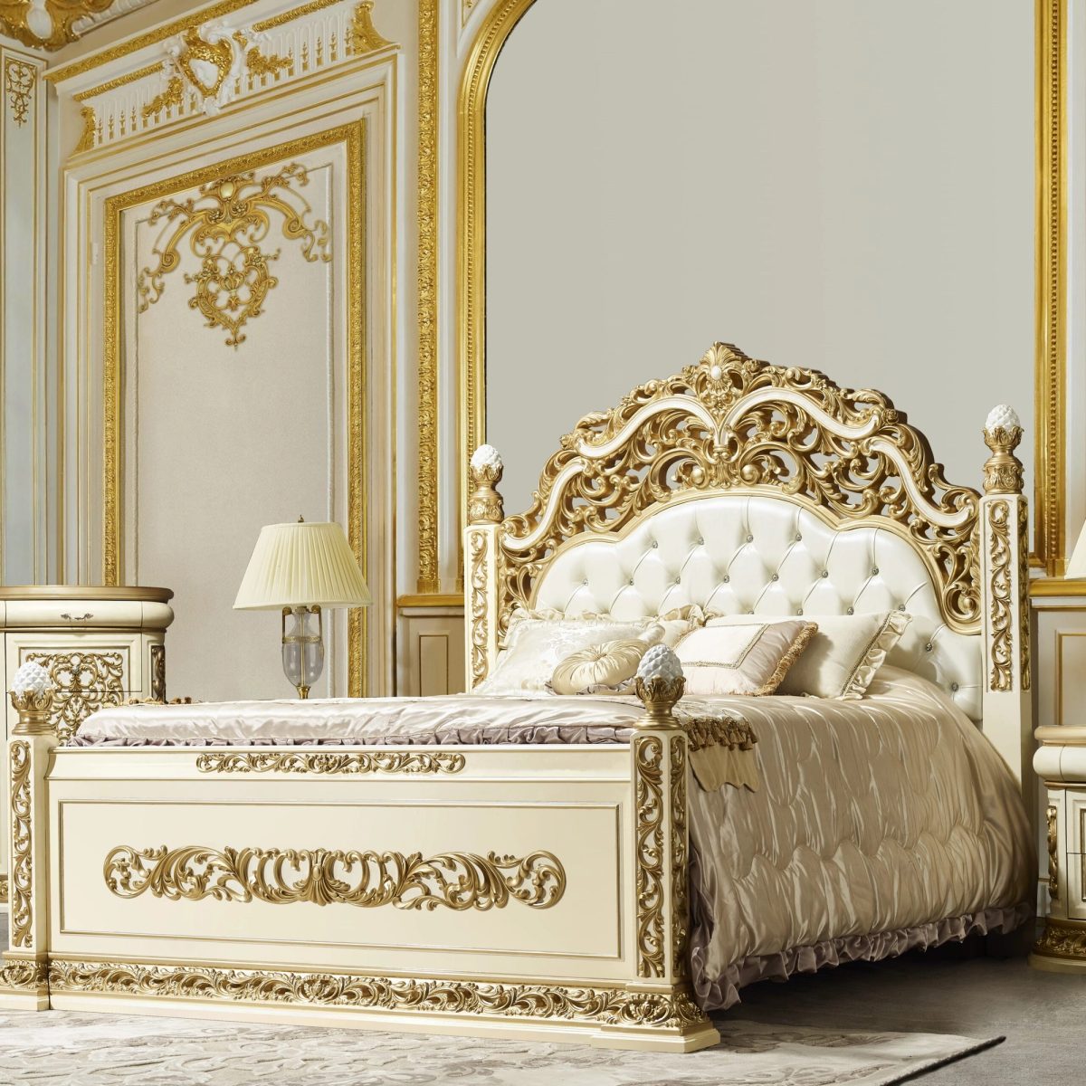 WSE High Quality Teak Wood Hand-Carved Gold 5-Piece King Size Bed, King Size Bed
