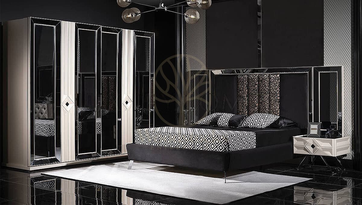 Luxury Amelie White Black Handcrafted Teak King Size Bed, Saharanpur, view 3
