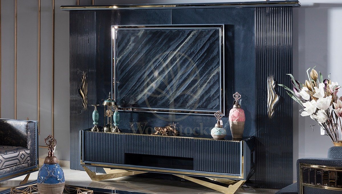 Luxury Valentin Handcrafted Teak TV Cabinet, Saharanpur, TV Cabinet