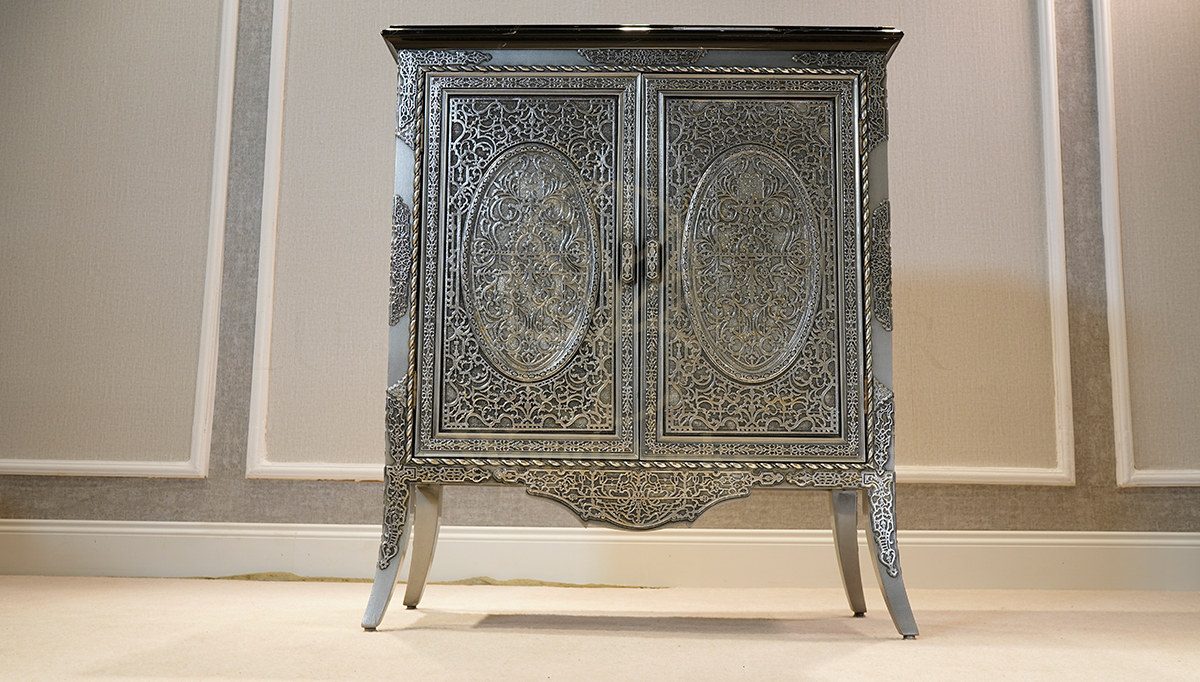 Luxury Laos Handcrafted Teak Armchair, Saharanpur, view 9