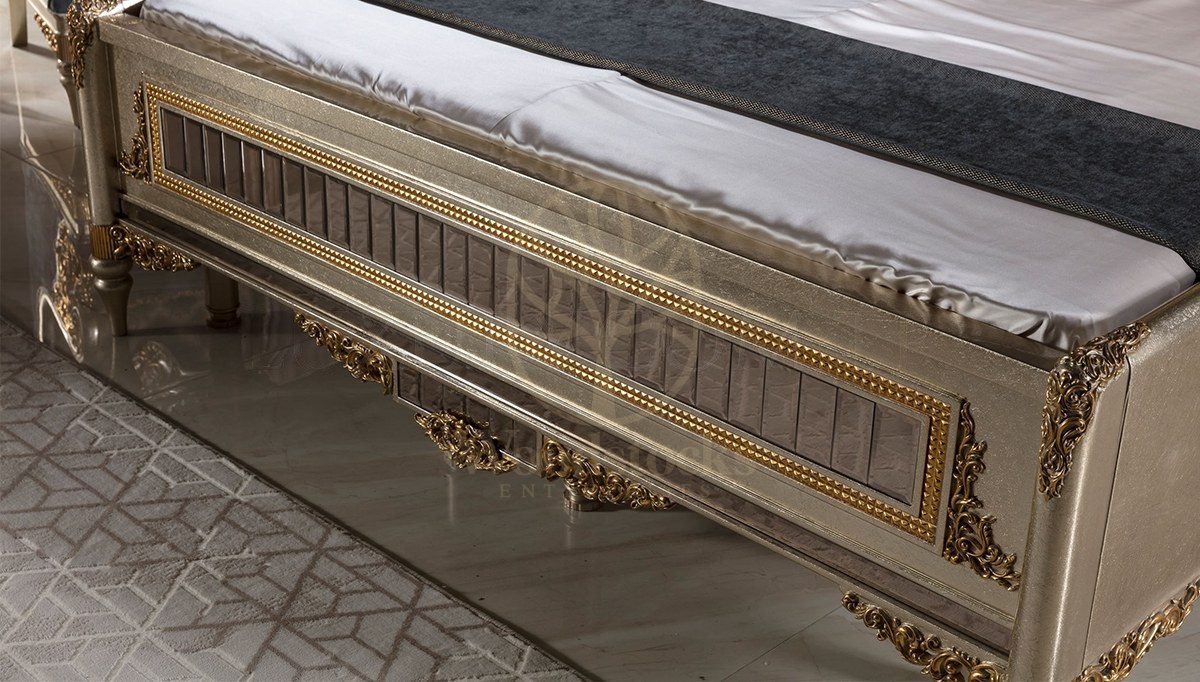 Royal Paris Hand Carved Teak King Size Bed, Saharanpur, view 9