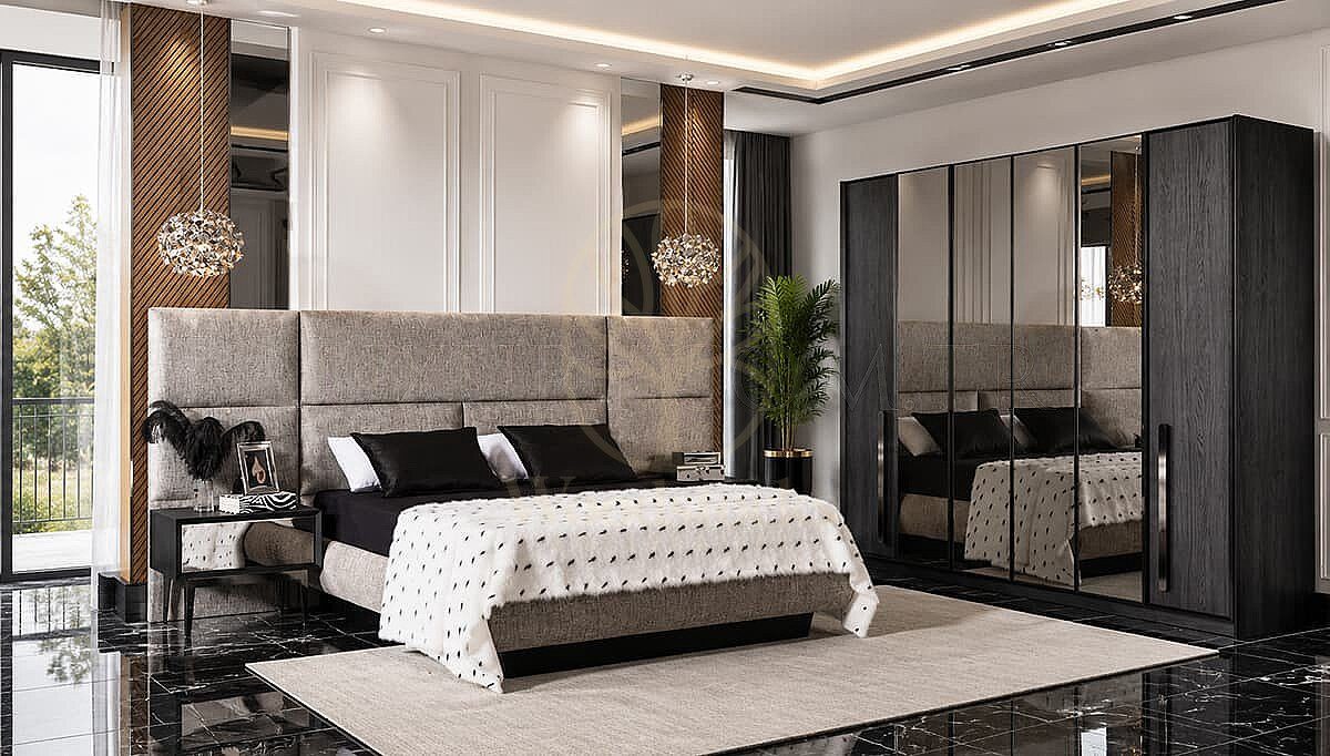 Luxury Liverno Black Brown Handcrafted Teak King Size Bed, Saharanpur, King Size Bed