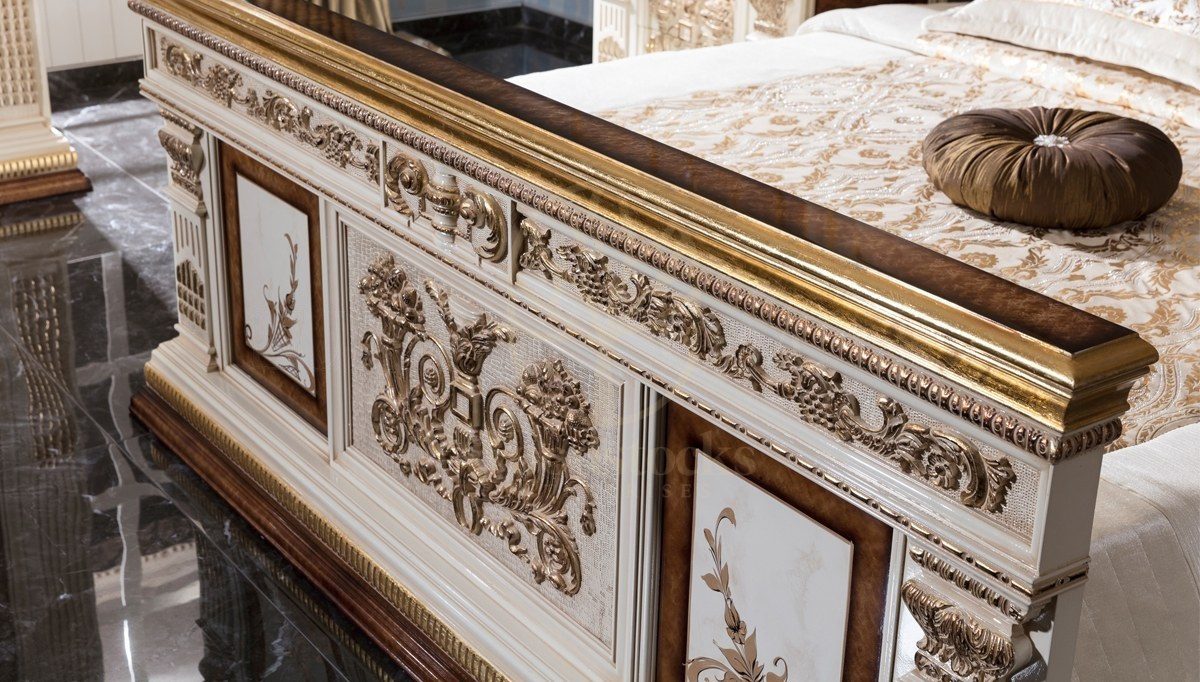 Royal Imparator Hand Carved Teak King Size Bed, Saharanpur, view 6