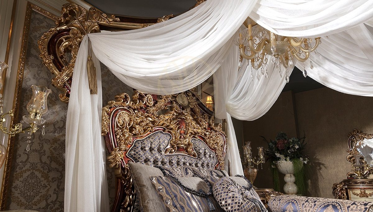 Royal Aspendos Hand Carved Teak Four Poster Bed, Saharanpur, view 7