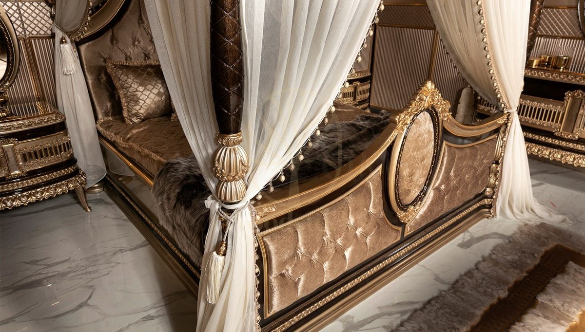Royal Elviyon Hand Carved Teak King Size Bed, Saharanpur, view 5