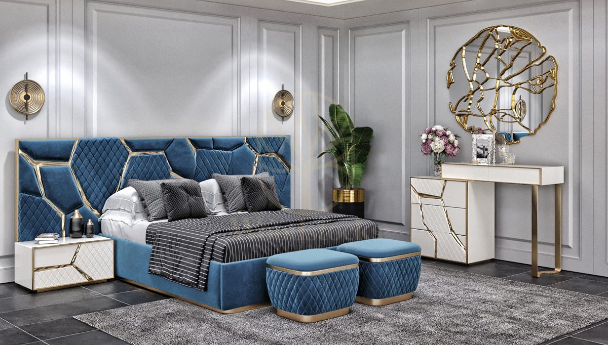 Luxury Bentley Handcrafted Teak King Size Bed, Saharanpur, view 2