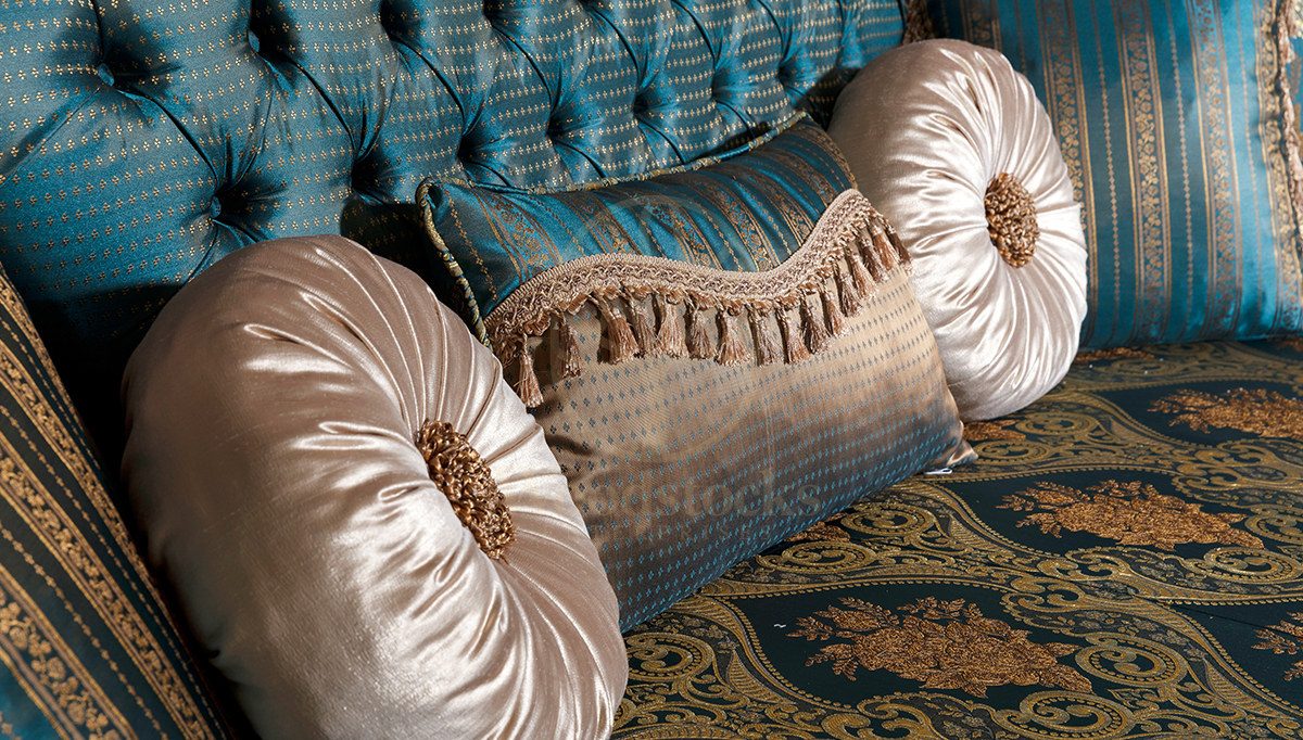 Royal Hunkar Hand Carved Teak Sofa Set III, Saharanpur, view 8