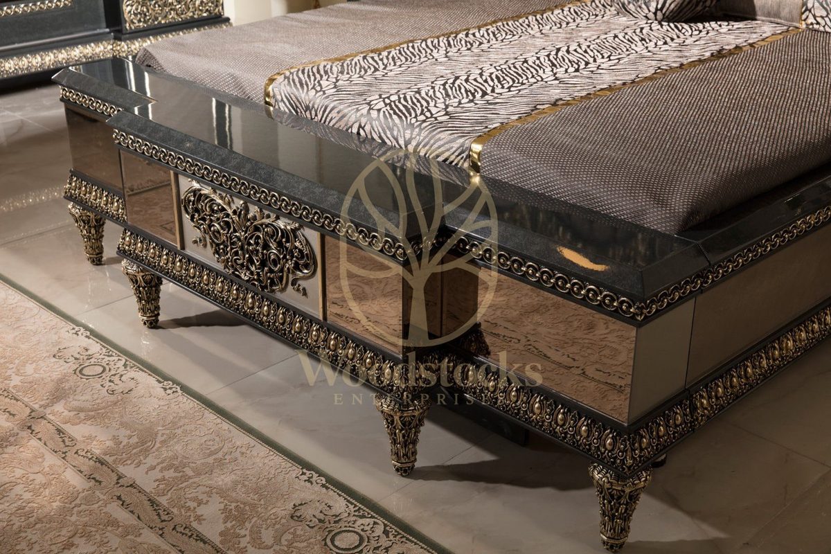 Teak Ornate Charcoal and Silver 4-Piece King Size Bed, alternate view
