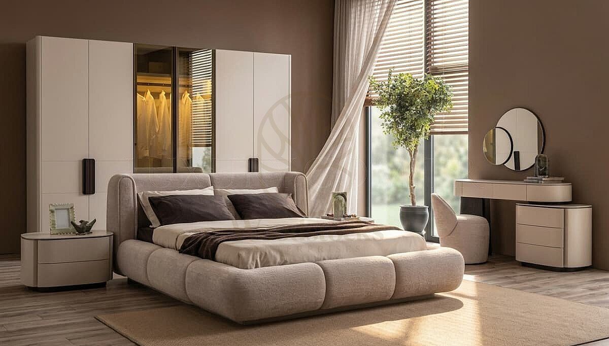 Luxury Florya Handcrafted Teak King Size Bed, Saharanpur, view 2