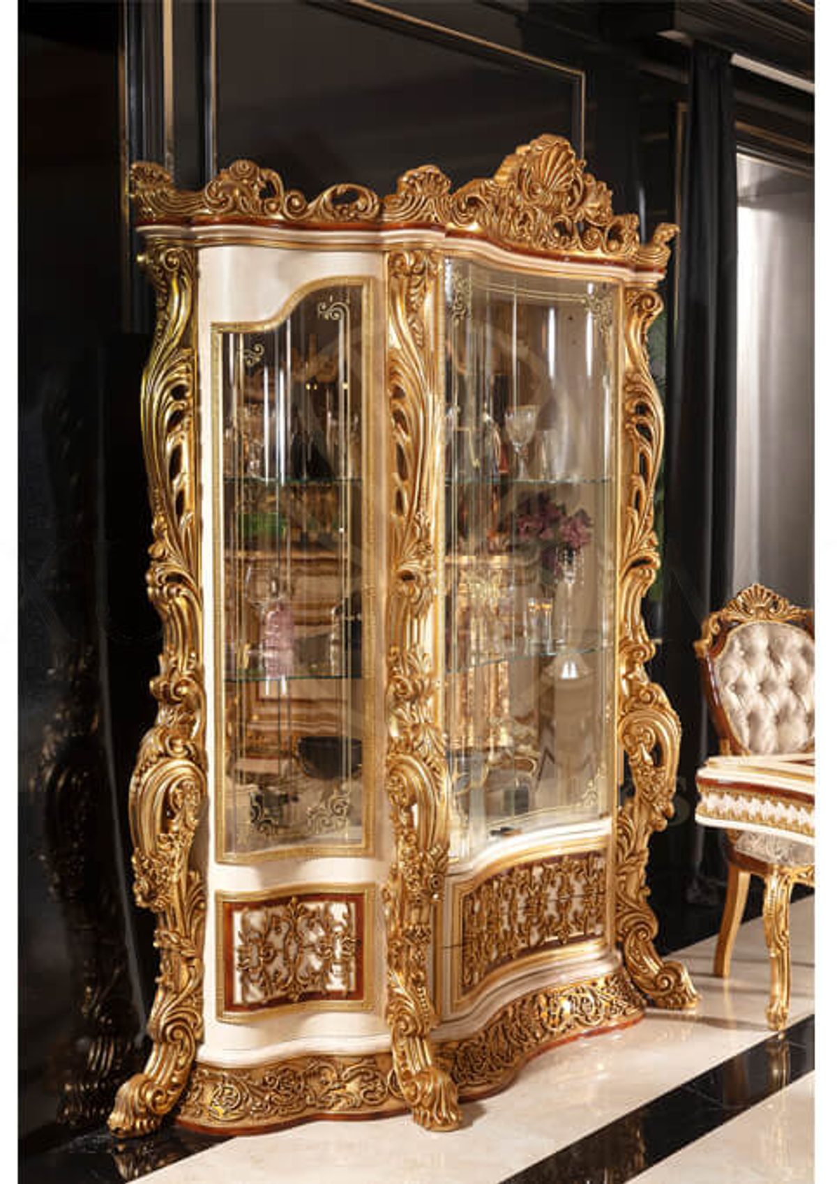 Royal Martinik Gold Leaf Hand Carved Teak Dining Table Set, Saharanpur, view 7