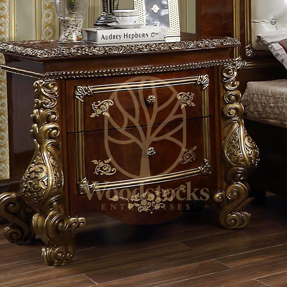 Teak Antique Gold 5-Piece King Size Bed II, view 3