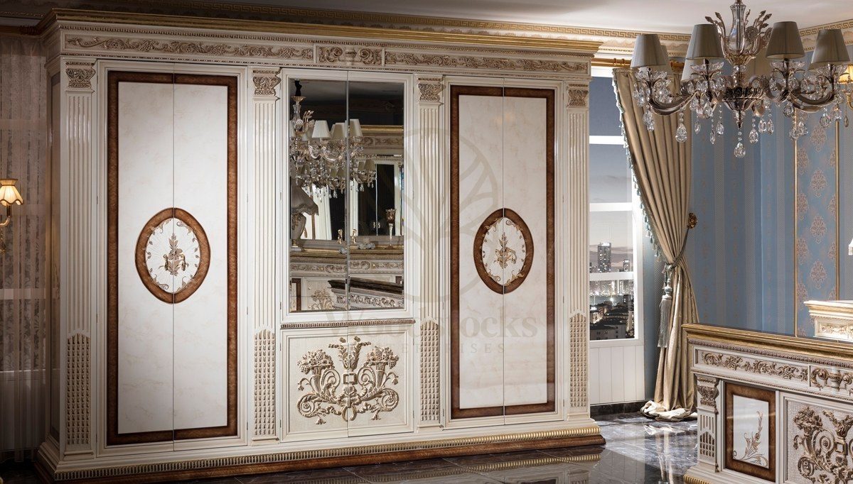 Royal Imparator Hand Carved Teak King Size Bed, Saharanpur, view 3