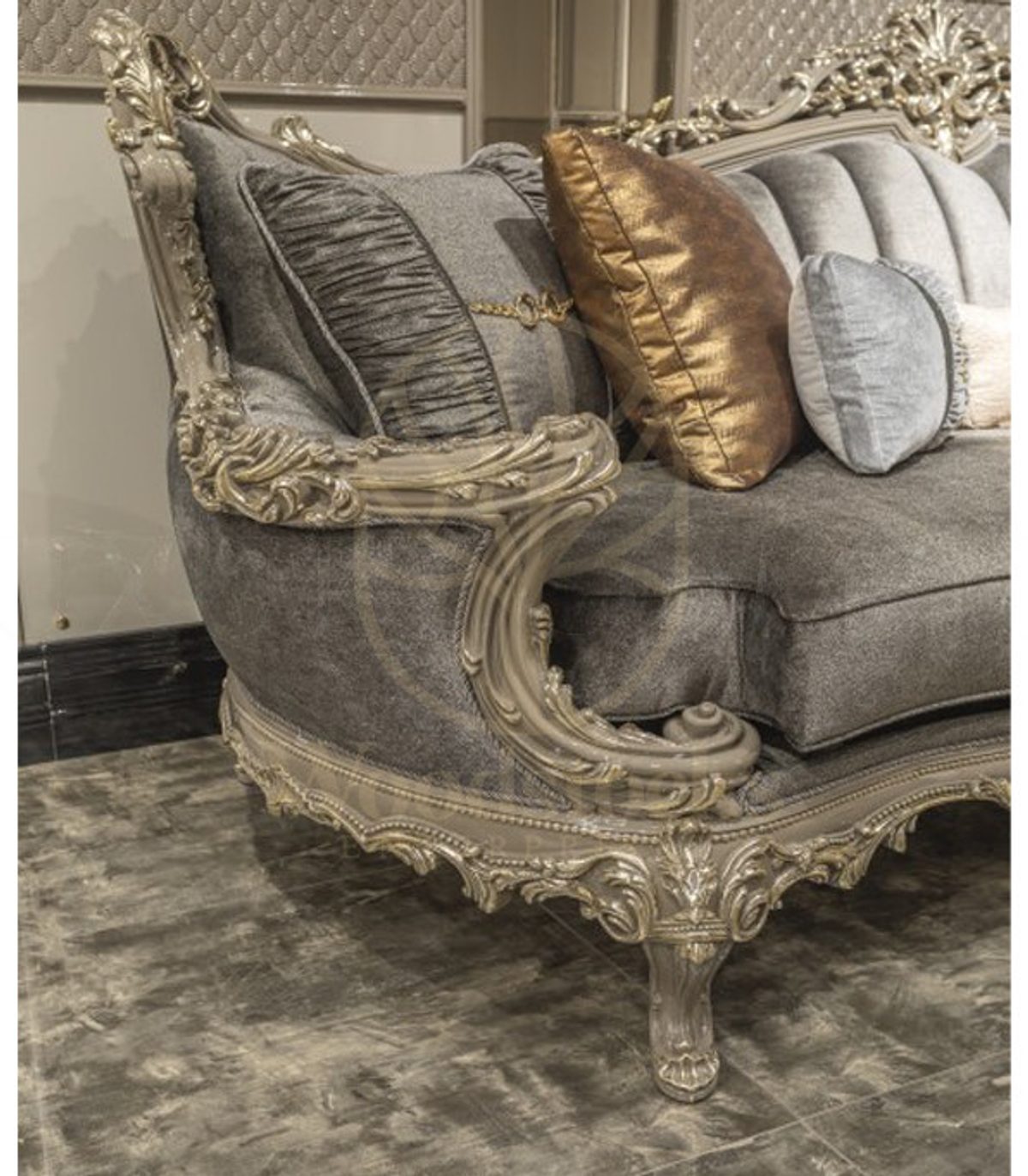Royal Dore Hand Carved Teak Sofa Set, Saharanpur, view 6