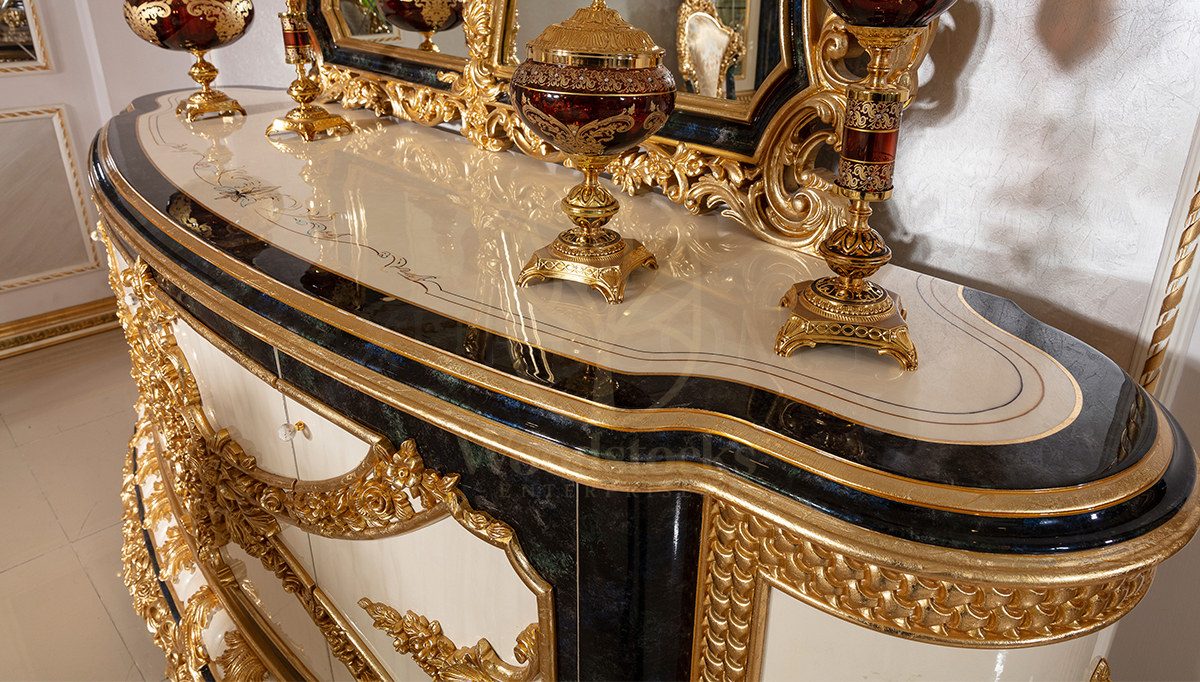 Royal Luxe Hand Carved Teak Dining Table Set, Saharanpur, view 4