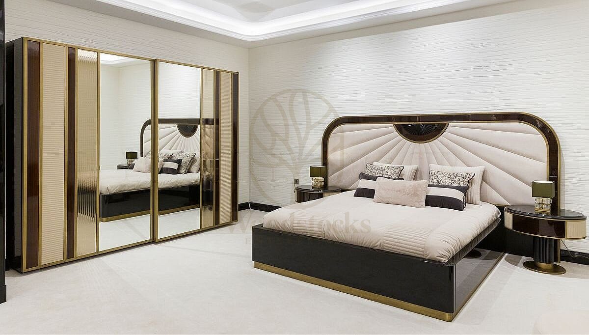 Luxury Nerion Handcrafted Teak King Size Bed, Saharanpur, view 5