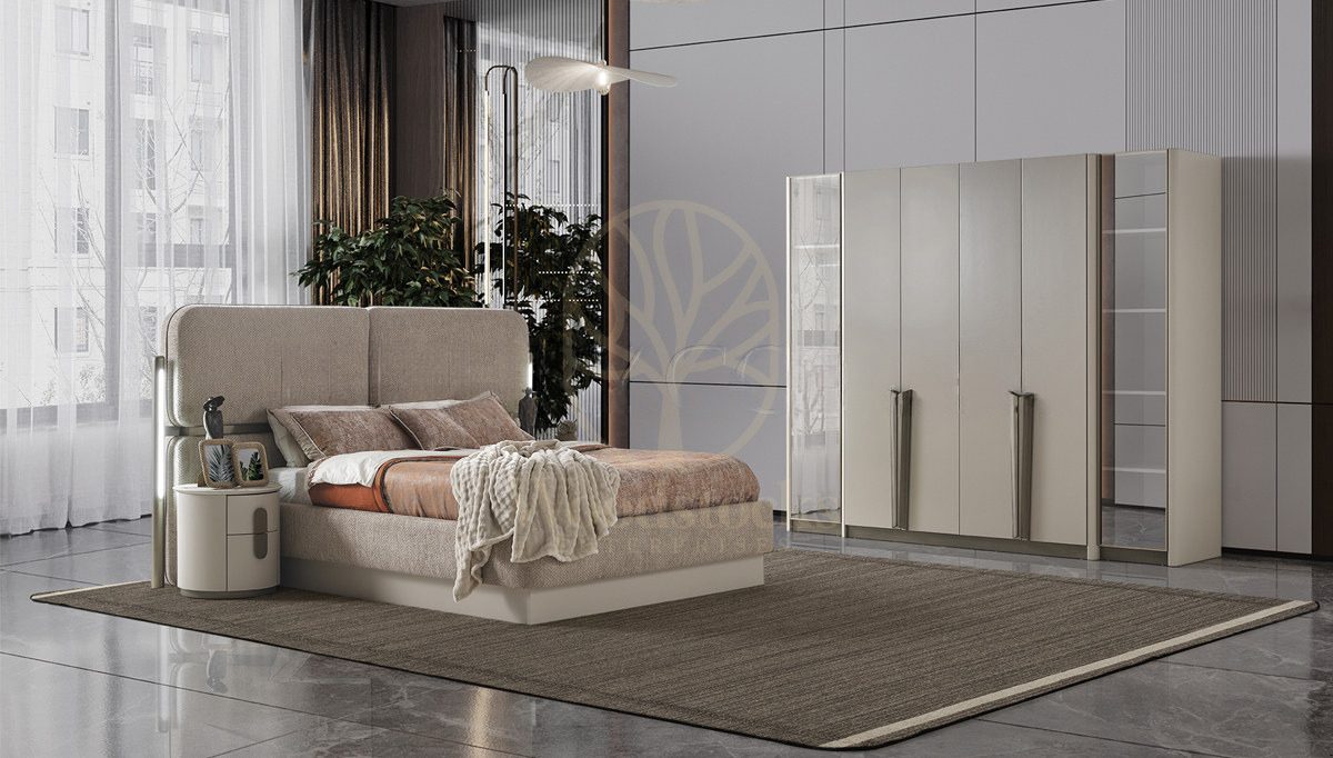 Luxury Bella Handcrafted Teak King Size Bed, Saharanpur, view 6