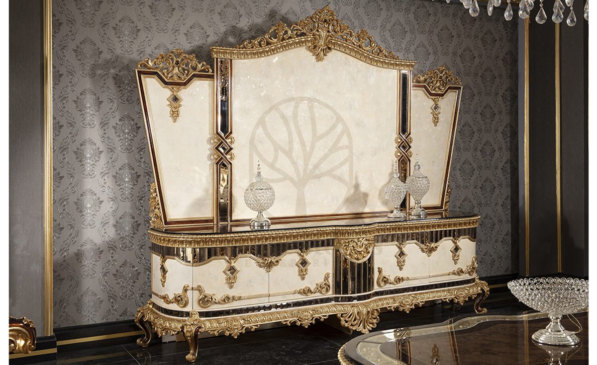 Royal Payitaht Hand Carved Teak TV Cabinet, Saharanpur, view 2