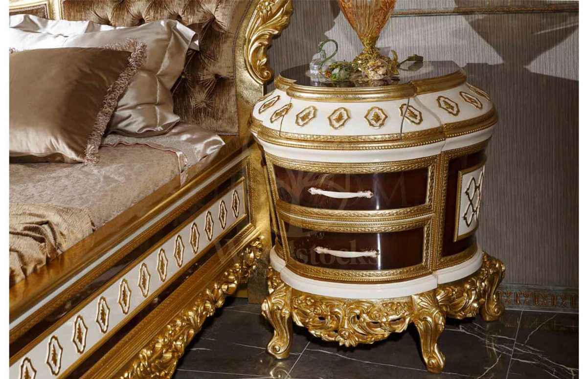 Royal Sultanahmet Hand Carved Teak King Size Bed, Saharanpur, view 6