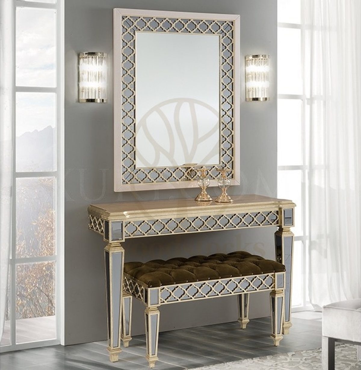 Royal Elfida Hand Carved Teak Dressing Table, Saharanpur, Dressing Table