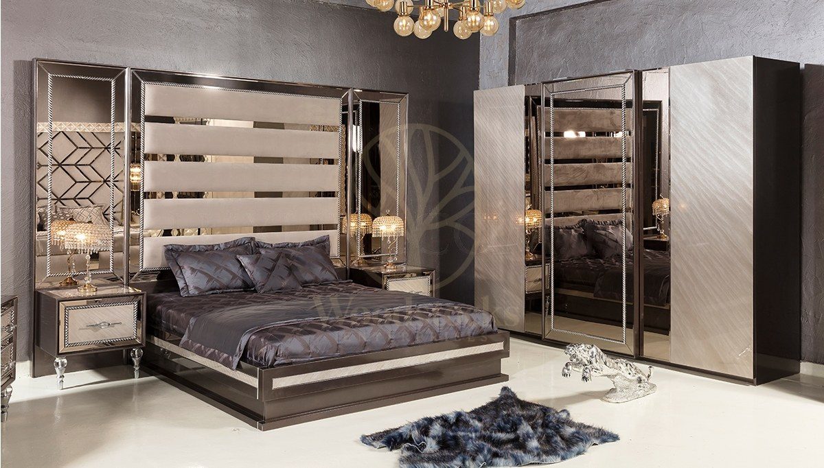 Luxury Molerna Handcrafted Teak King Size Bed, Saharanpur, view 2