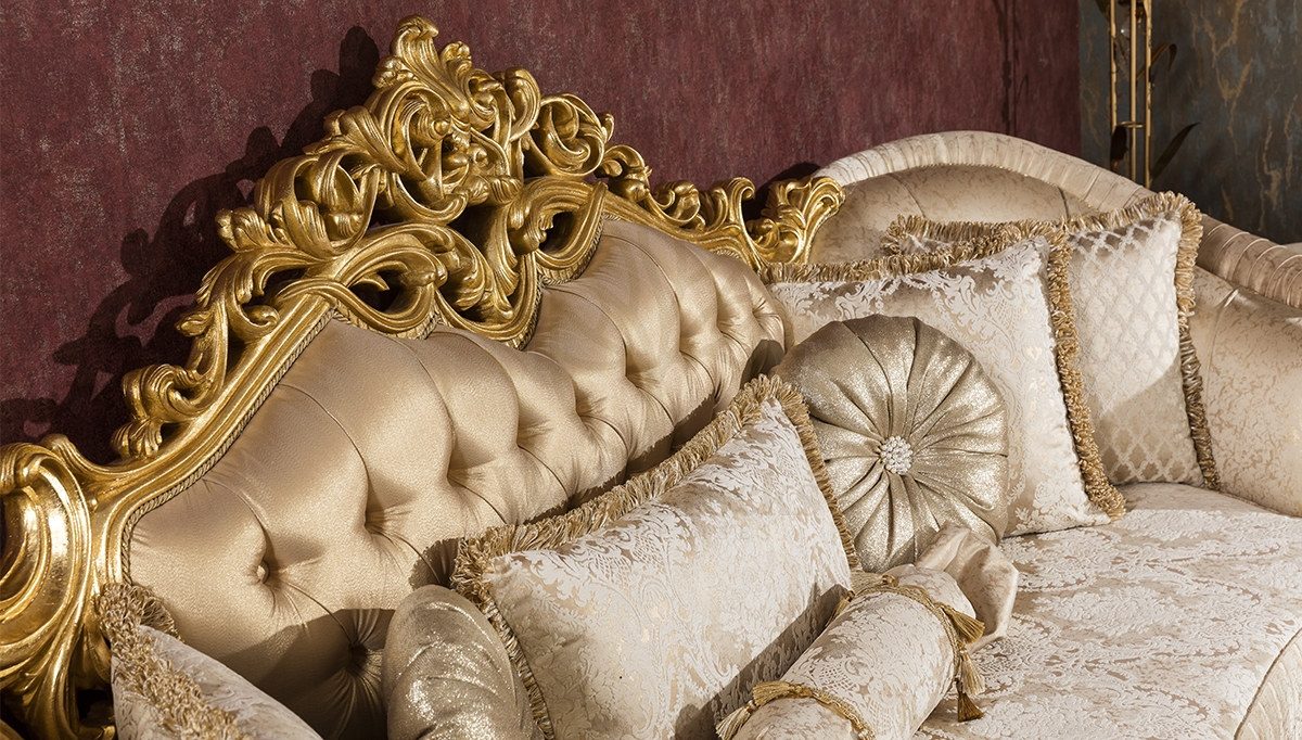 Royal Zumra Gold Leaf Hand Carved Teak Sofa Set, Saharanpur, view 4