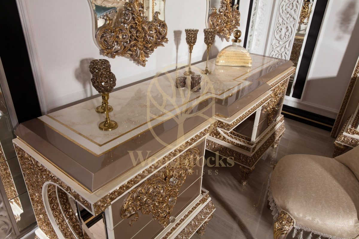 Teak Ornate Cream and Gold 4-Piece King Size Bed, view 14