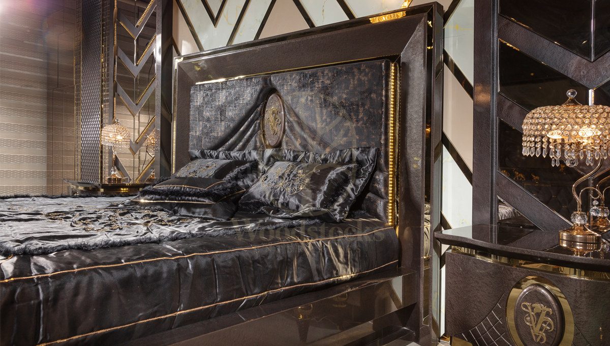 Luxury Viena Handcrafted Teak King Size Bed, Saharanpur, view 7