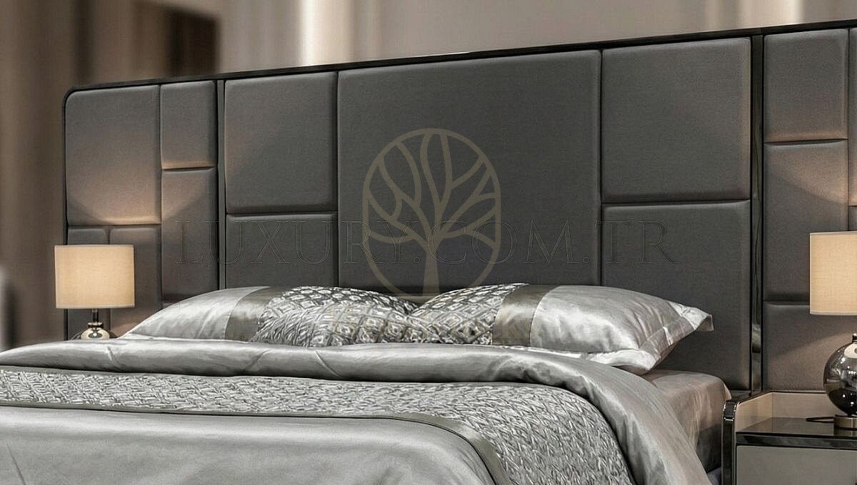Luxury Senfoni Handcrafted Teak King Size Bed, Saharanpur, view 3