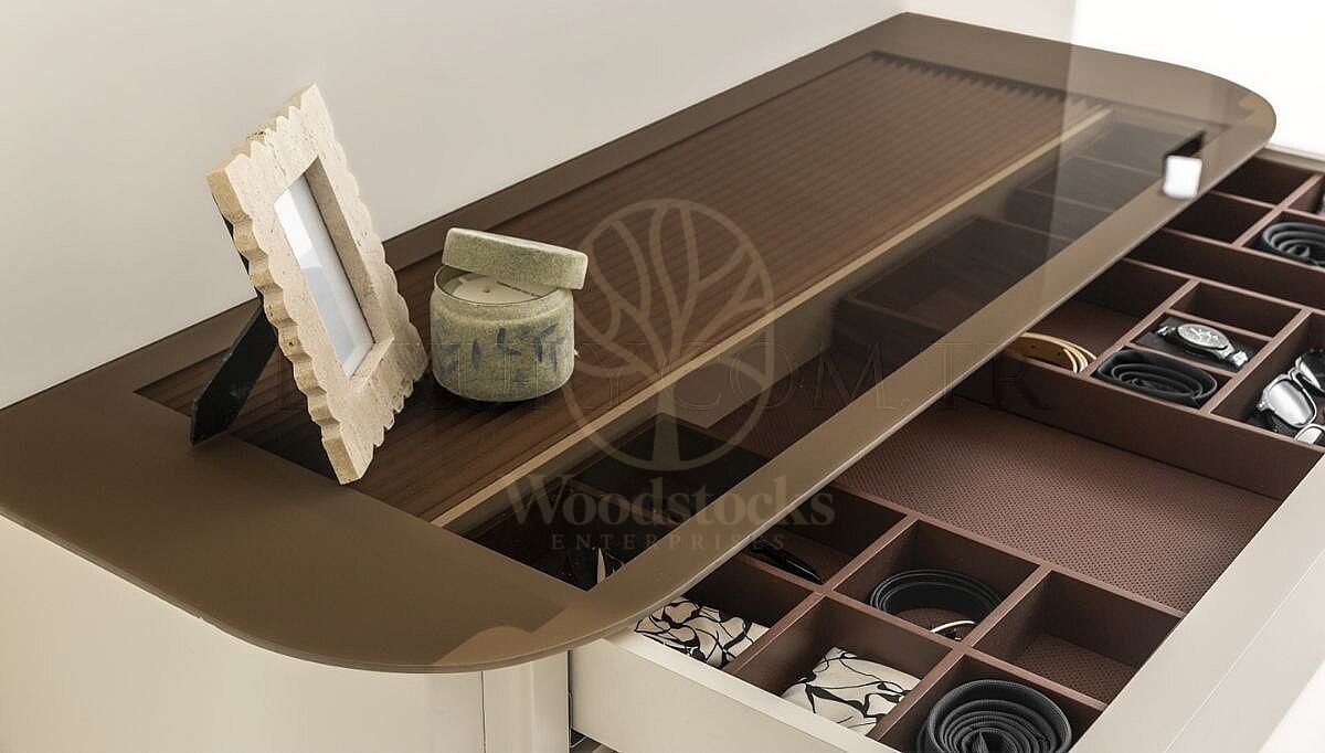 Luxury Challenger Handcrafted Teak King Size Bed, Saharanpur, view 7