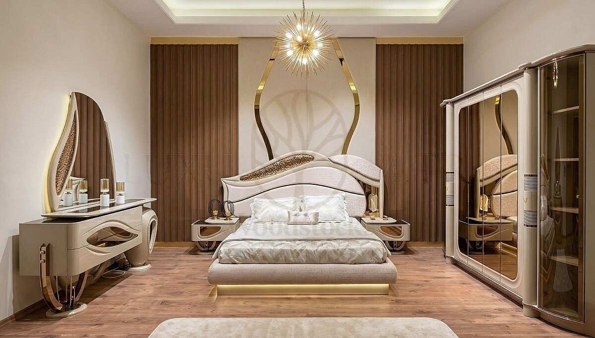 Luxury Galata Handcrafted Teak King Size Bed, Saharanpur, King Size Bed