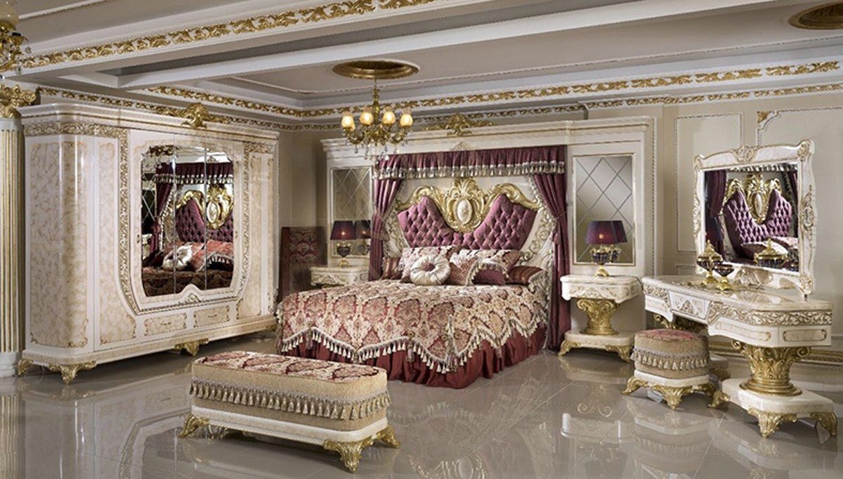 Royal Safir Cream Hand Carved Teak King Size Bed, Saharanpur, King Size Bed