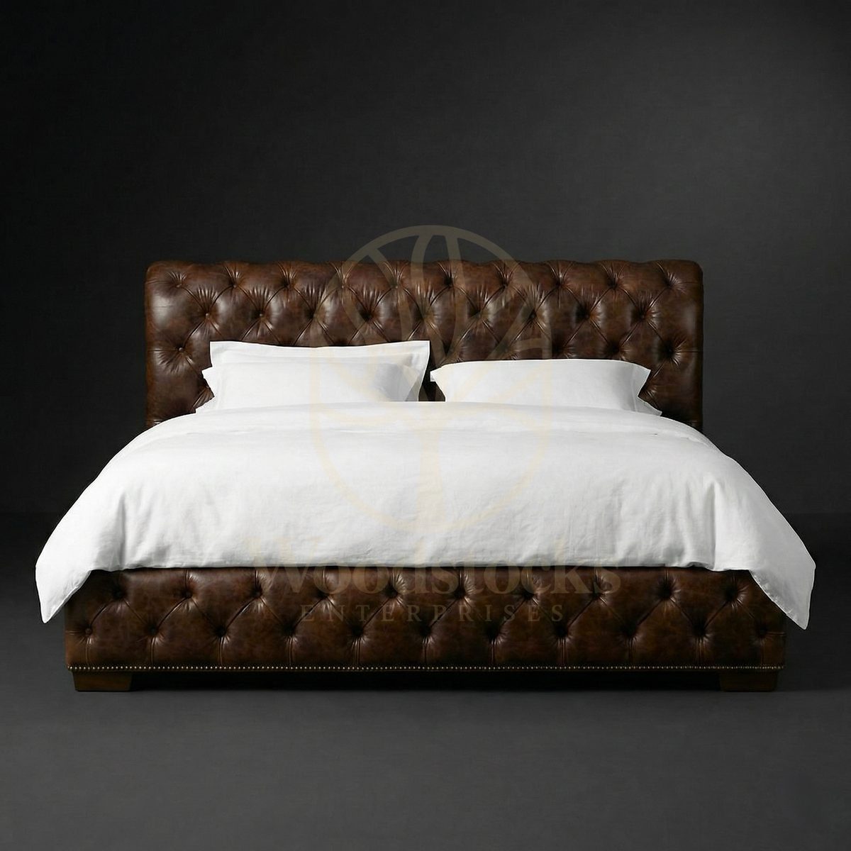 Luxury Teak Winston Chesterfield Leather Bed, Saharanpur, view 3